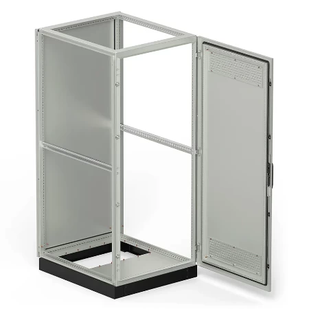 Slobodnostojeći razvodni orman IP31, 1900x870x1000 mm, vrata sa otvorima za ventilaciju, RAL 7035, sa postoljem visine 100 mm, RAL 9005